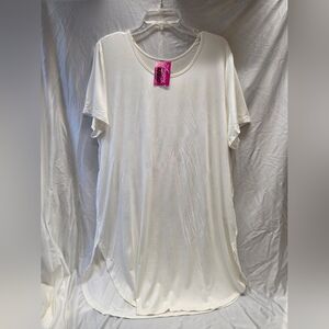 NWT Women's Cream Top